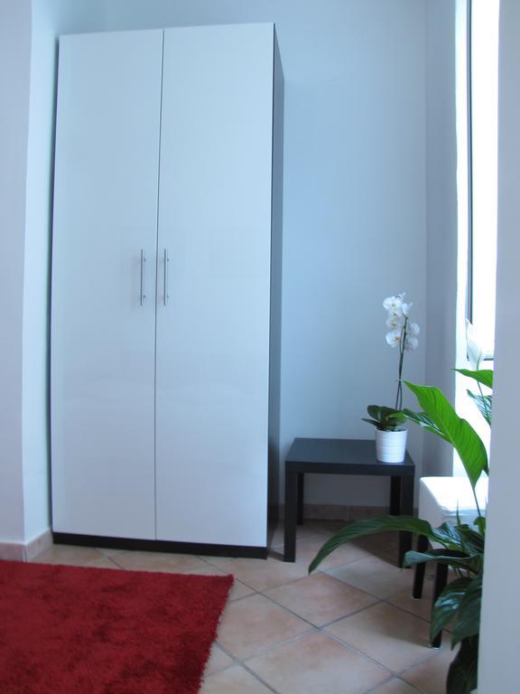 Welcome To Apartamento